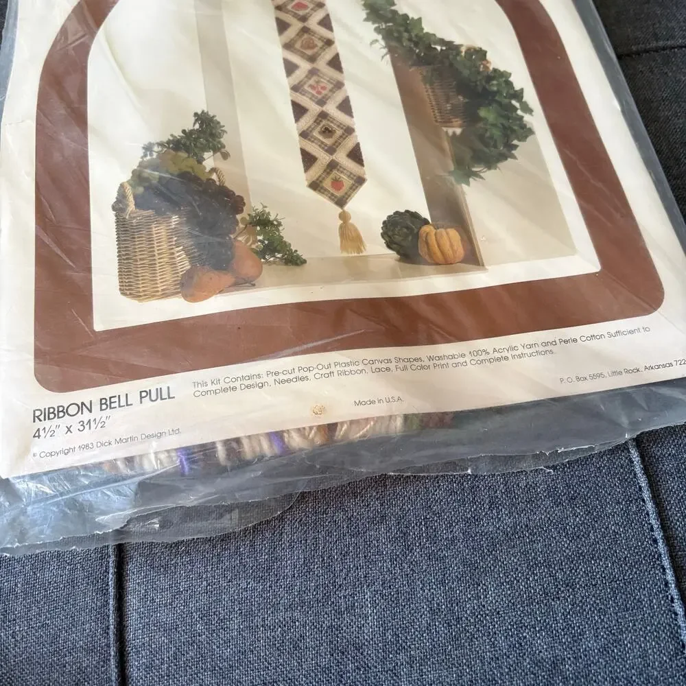 Ribbon Bell Pull Vintage Stamped Needlepoint Kit Leisure Arts Canvas Capers 1983